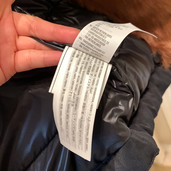 NWT A&F women’s ultra parka coat black faux fur collared size XS chest 38” fit S - Picture 8 of 11